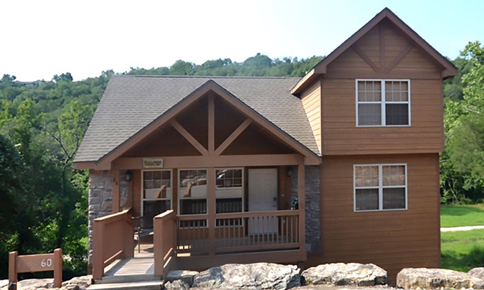 Reeds Spring Cabin | L060, 2 Br Roark Creek Cabin End Unit, SEE DESC. for SUMMER SPECIAL
