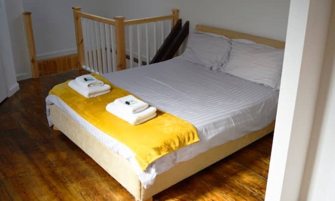 Beverley Apartment | L1* LUXURY *TOWN CTR* NEW REFURB *18TH CENTURY*
