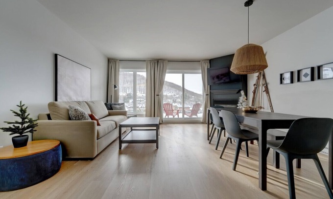 Bromont Condo | L103-Condo ski in ski out/vélo in vélo out