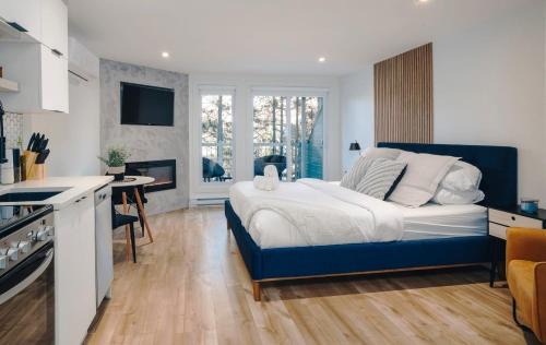 Mont-Tremblant Village Apartment | LAÖ Loft Tremblant #105 - KING size bed