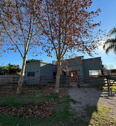 San Andres de Giles House | La Acacia.
