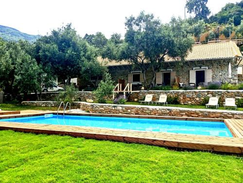 Karitsa Apartment | La Baia Guest House
