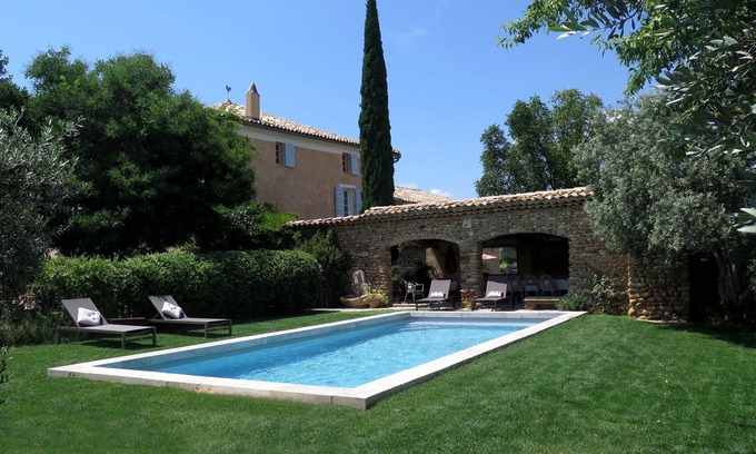 Valensole House | La bastide de Valensole in Provence, private estate and swimming pool