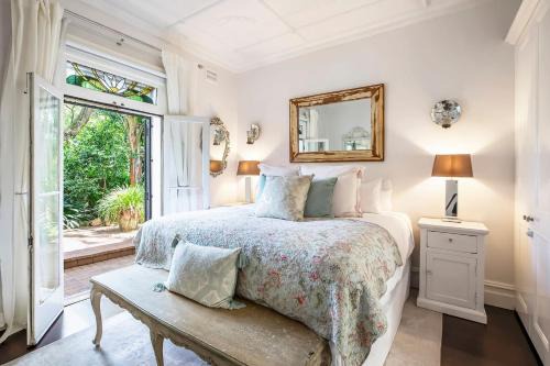 Balmain East Apartment | La Belle de Balmain - Serene Gem near Sydney Harbour