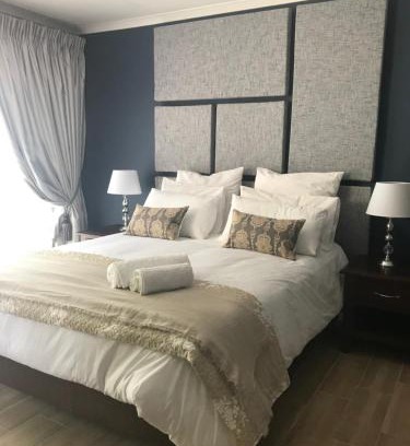 Klerksdorp House | La Benroy