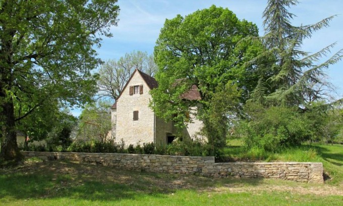 Saint-Chamarand House | La Bergerie de Durand by Interhome
