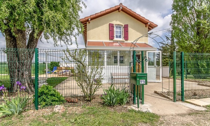 Saint-Germain-du-Plain House | La Bicyclette Verte - SAINT GERMAIN DU PLAIN