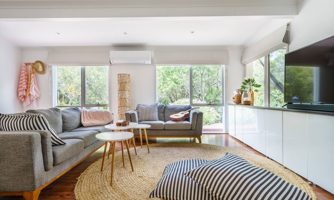 Tootgarook House | La Boheme | Coastal Chic Retreat 5mins Peninsula Hot Springs