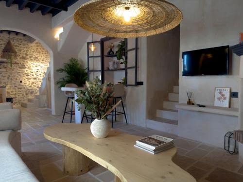 Nijar House | La Boheme