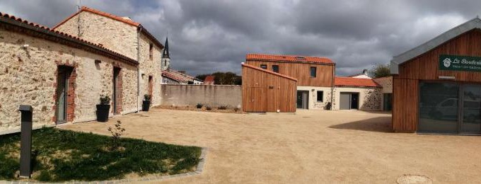 Vaire House | LA BORDERIE - MAISON DES RANDONNEES - Gîte étape - gîte de groupe