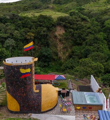 Gigante Villa | La Bota del Gigante