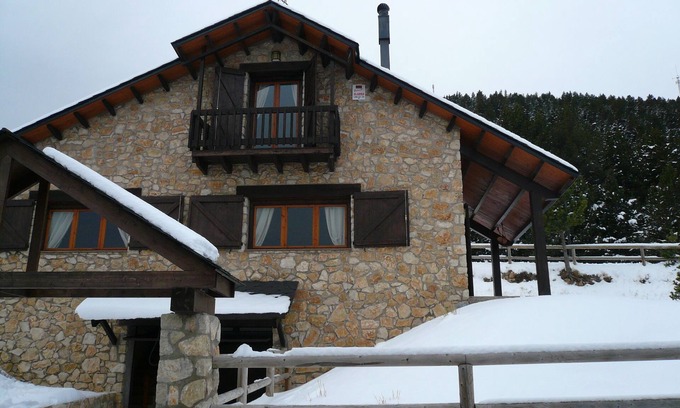 La Coma I la Pedra House | La Bruixeta, fantastic house for 9 pers. at the foot of the slopes in Port del Comte !
