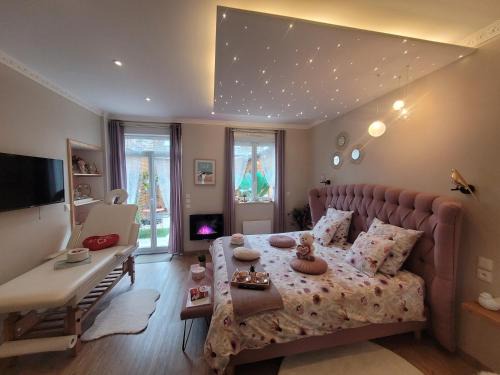 Calais Apartment | La bulle romantique