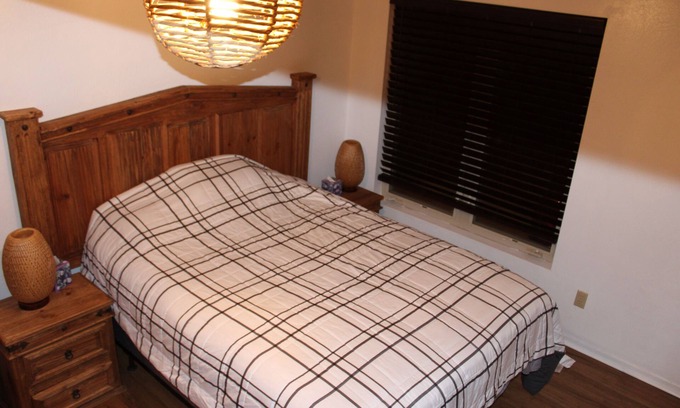 Rackerby Ski Chalet | La Cabaña - A peaceful and pet-friendly chalet in Brownsville, Ca