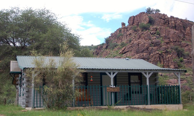 Fort Davis Cabin | La Cabaña Escondida.the Perfect, Private Getaway