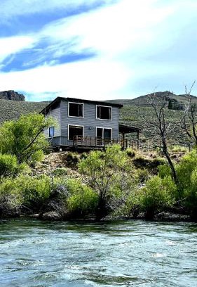 Pilo Lil Ski Chalet | La Cabaña sobre Río Aluminé Pilo Lil