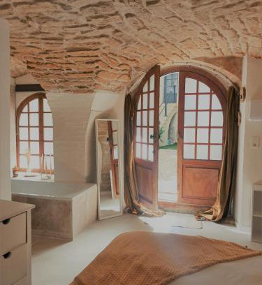 Aigues-Vives Bed & Breakfast | La Cachette