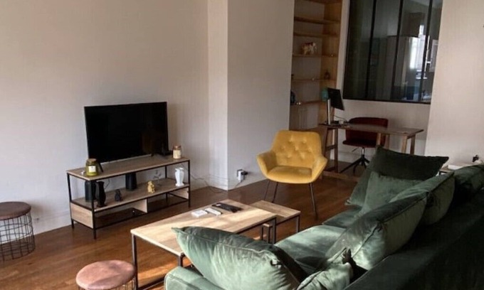 Theatre Apartment | « La Caenaise » T2 Proche du Château de Caen