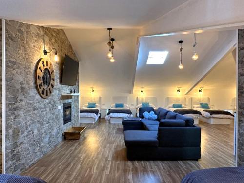 Bozoo House | LA CAPRICHOSA DE ALCOR