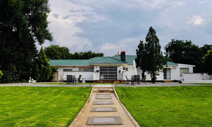 Kroonstad House | La Capucine