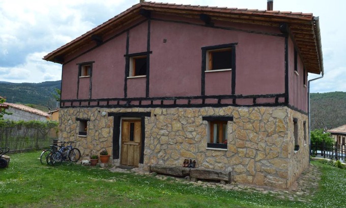 San Vicente del Valle Apartment | La Casa de Enmedio