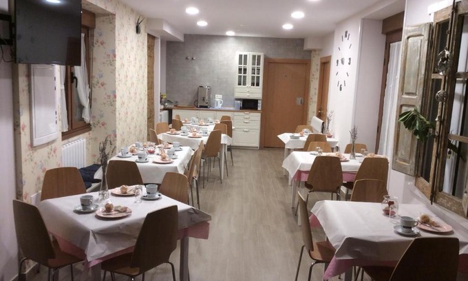 Mansilla de las Mulas Hotel | La Casa de los Soportales