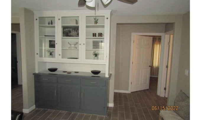 Dawn House | La Casa de la Loma. Unit B