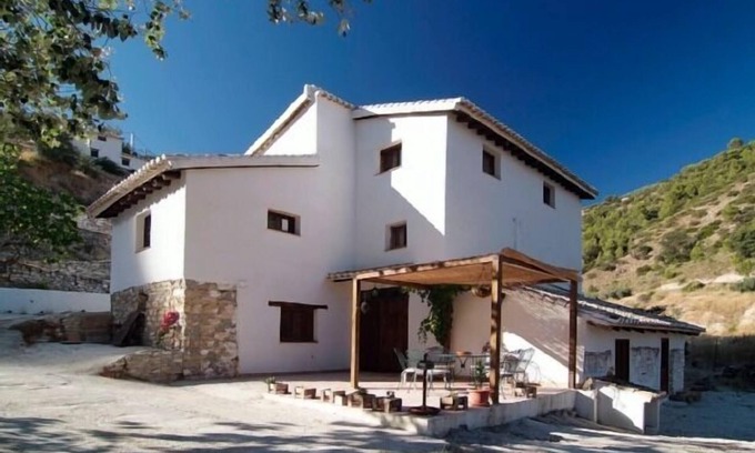 Montefrio Cottage | La Casa del Agua for 10 people