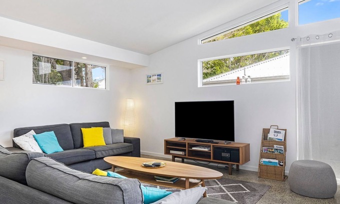 West Busselton House | La Casa Del Amor-La Casa Del Amor - The House of Love! The House you will love to stay!