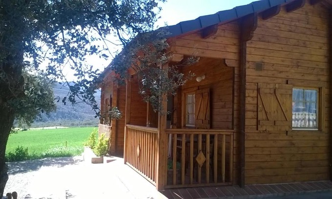 Olocau del Rey House | La casa del estanque