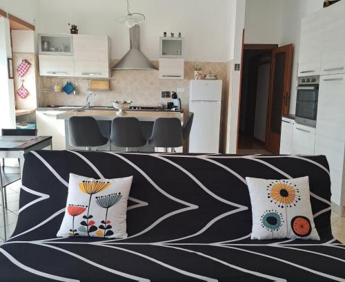 Frattocchie Apartment | La Casa di Ale 2 - luminoso e ampio appartamento vicino Roma con 2 camere da letto