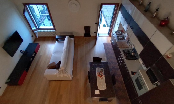 Historic Centre Apartment | La casa di Blue