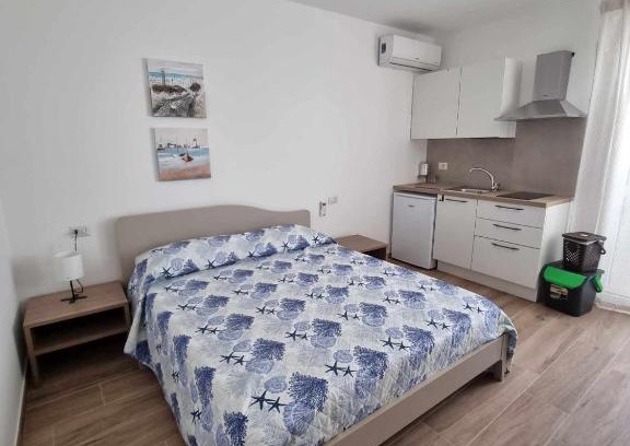 Tre Fontane House | La casa di Enzo