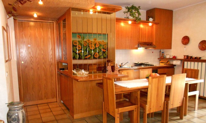 Desenzano del Garda Apartment | La Casa di Gio '- Hilly apartment with lake view, with swimming pool.