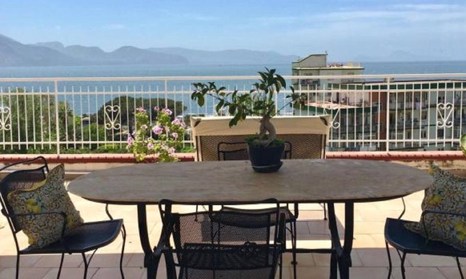 Torre Annunziata Apartment | "La casa di Marcello" - nice apartment