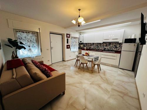 Ca' di David House | La Casa Rossa