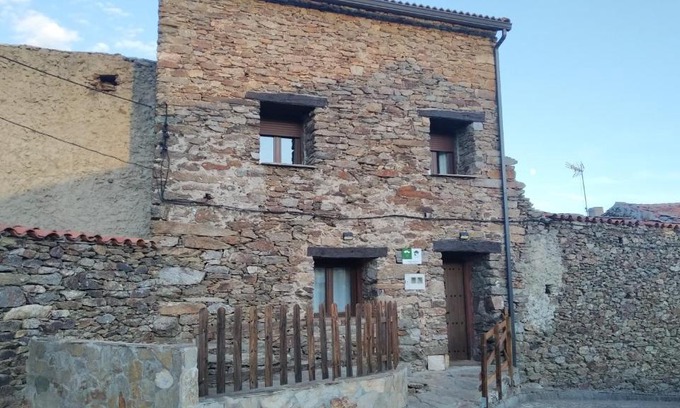Bustares House | La Casa Rural de Alicia