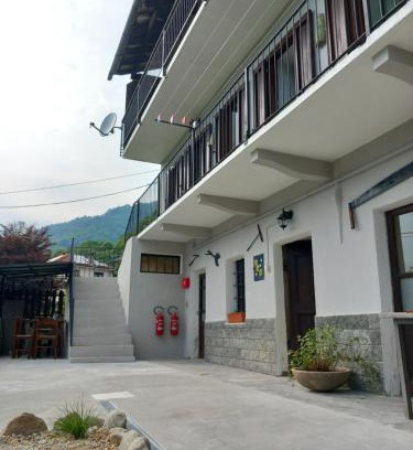 Coazze House | La Casa sotto il faro