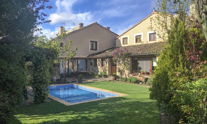 Sotosalbos House | La Casa Vieja - Charming Country House with private pool & garden :)