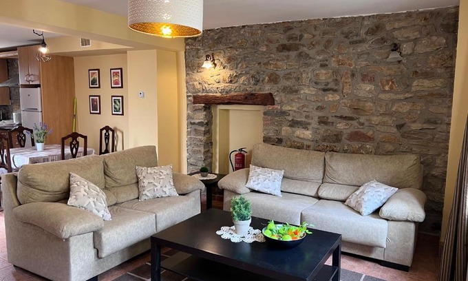 Cremenes House | La Casina Del Rio