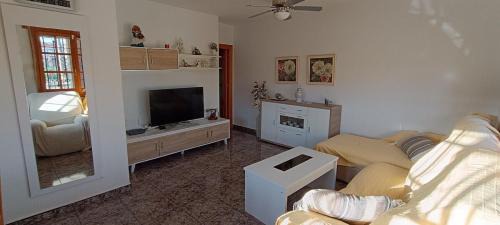 Santiago de la Ribera House | La Casita de Pepe y Choni