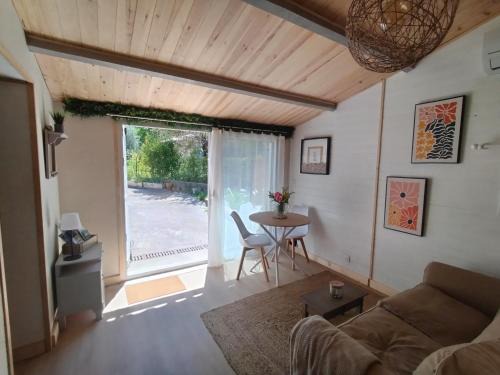 Cereste House | La Ch'tite Maison