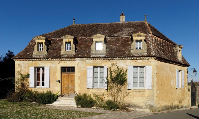 Cendrieux House | La Chartreuse, an 18th-century residence set in 5,000 m2 of parkland.