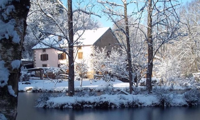 Rasey Bed & Breakfast | La Charmante