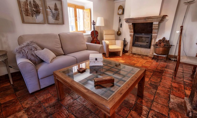 Ocenilla House | La Chascona Country House