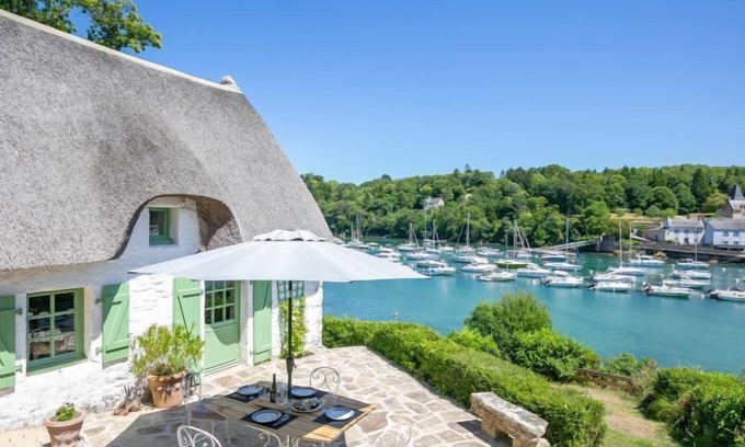 Nevez House | La Chaumière by Interhome
