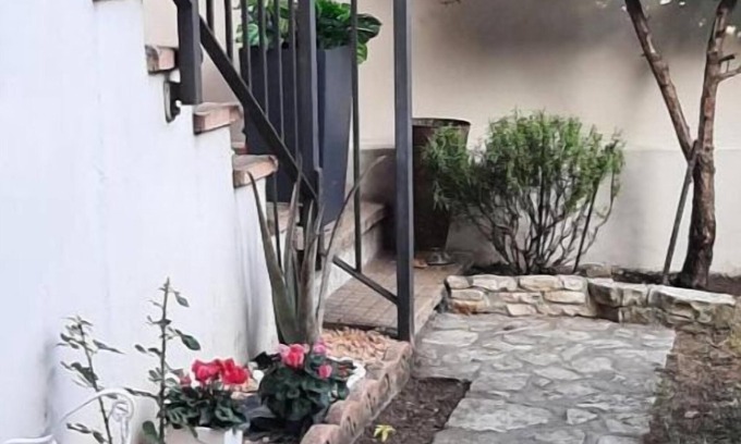 Nave Apartment | La Civetta apartment surrounded by greenery with garden and private parking space