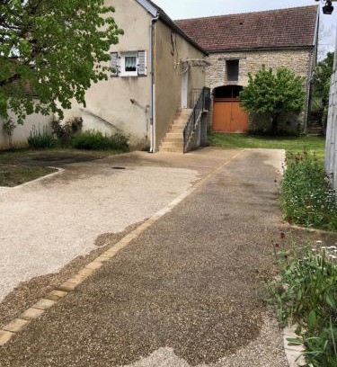 Villiers-les-Hauts Bed & Breakfast | La Clé Des Champs