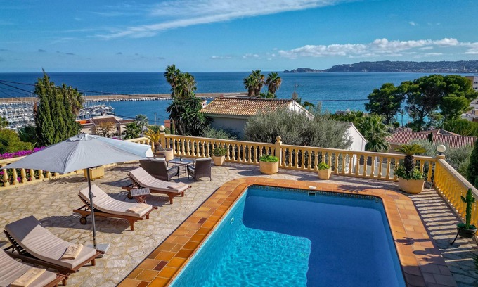 Aduanas Villa | La Cofa - Javea, Costa Blanca