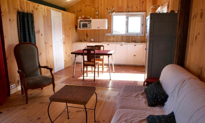 Masseube House | La Contesse
